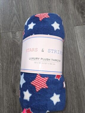 Stars And Stripe Luxury Plush Throw Blanket - Blue W/Red & White Stars 50x60in
